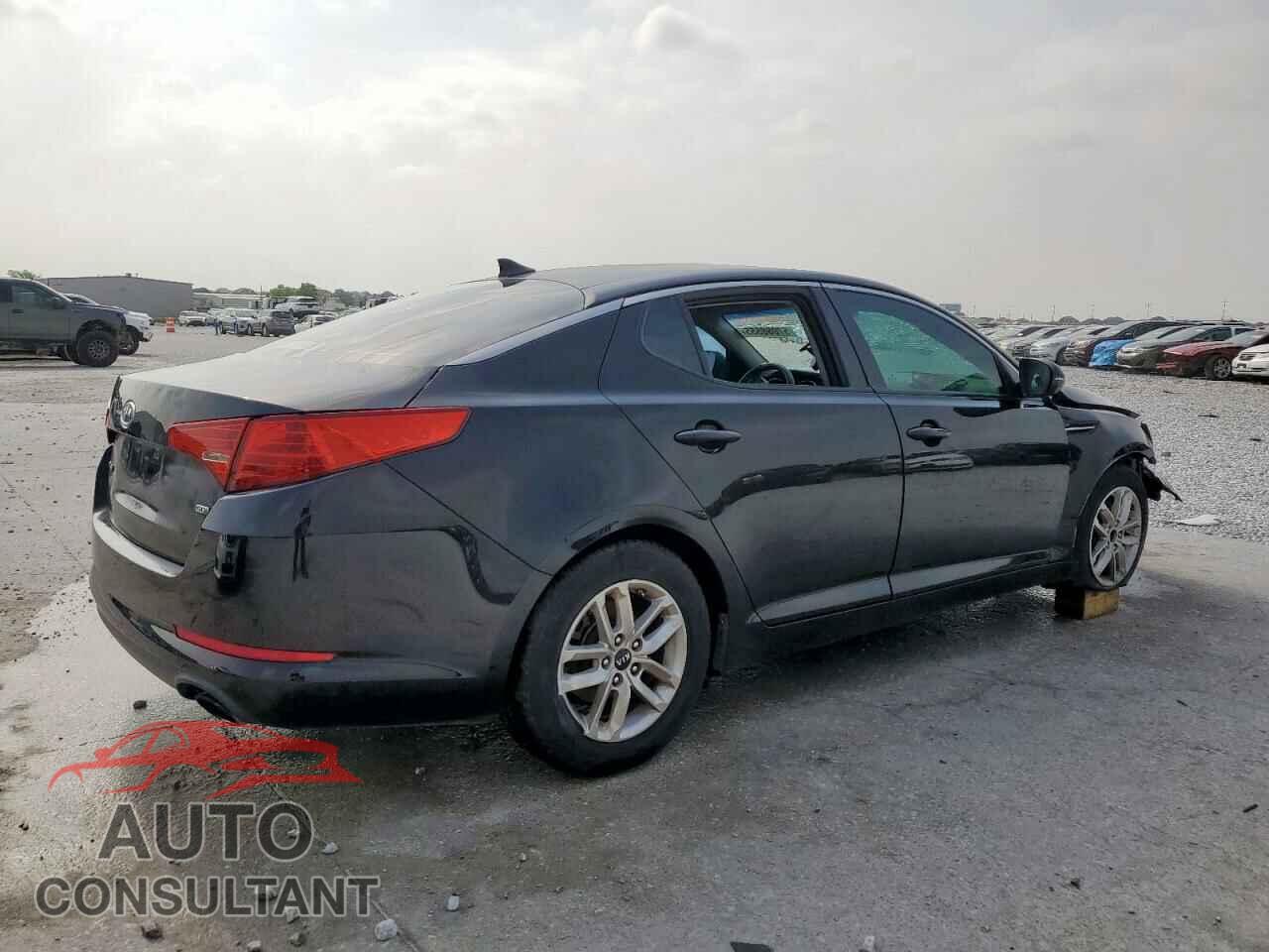 KIA OPTIMA 2011 - KNAGM4A71B5122570