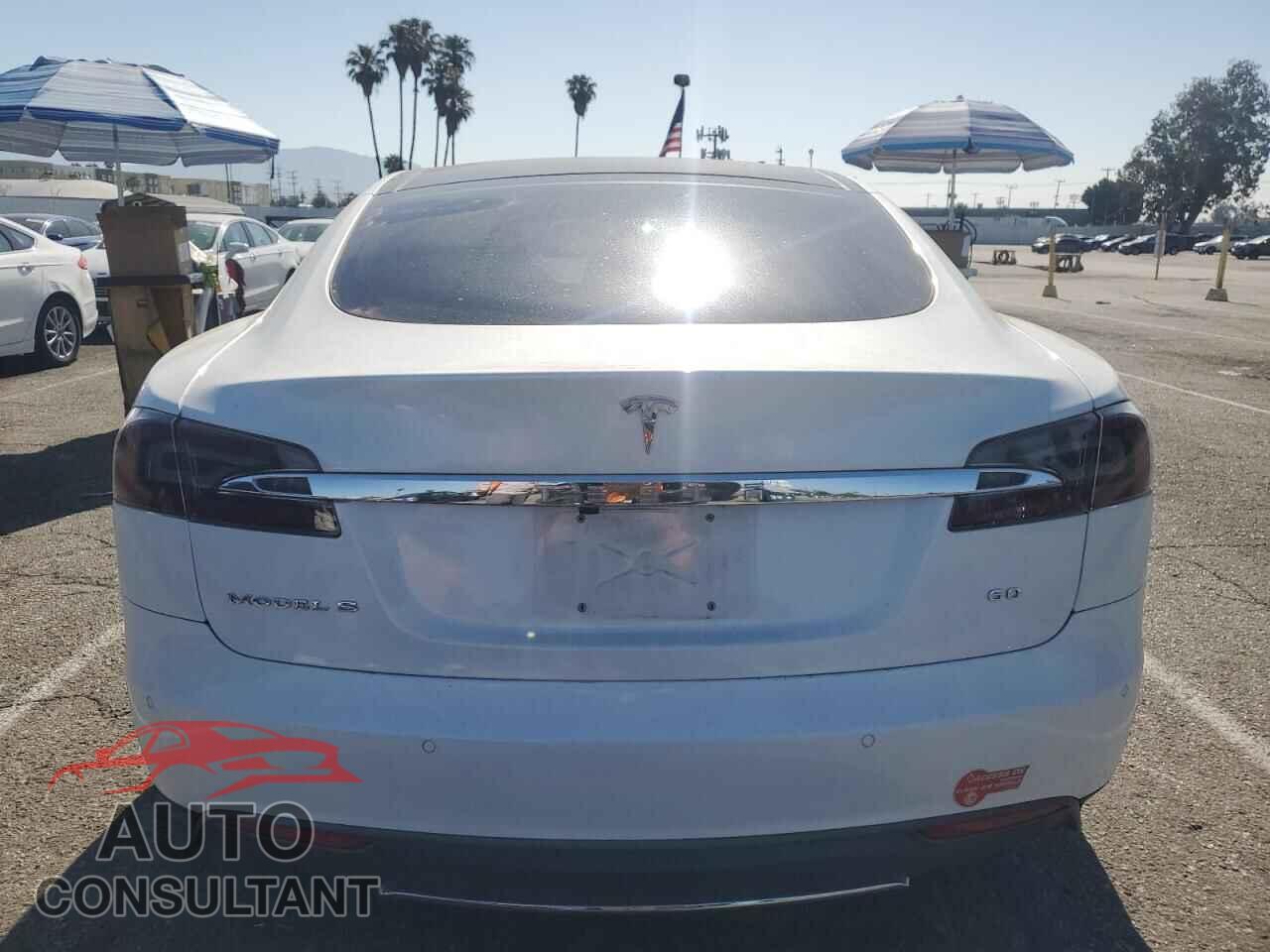 TESLA MODEL S 2014 - 5YJSA1S13EFP56559