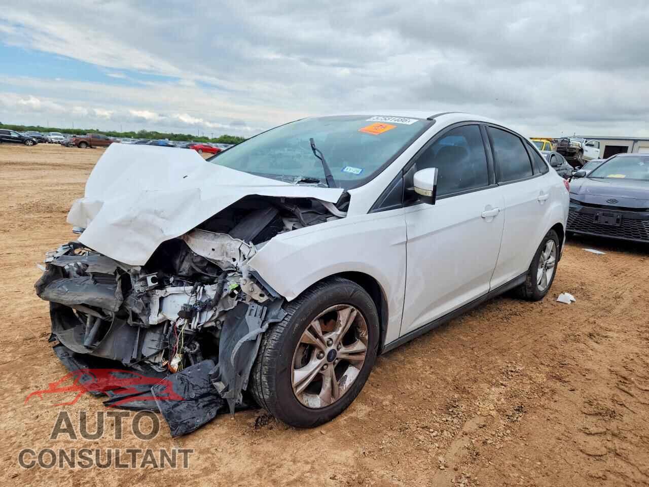 FORD FOCUS 2014 - 1FADP3F28EL413030