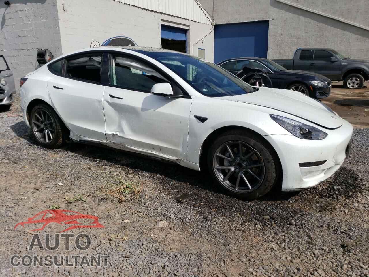 TESLA MODEL 3 2023 - 5YJ3E1EA3PF570320