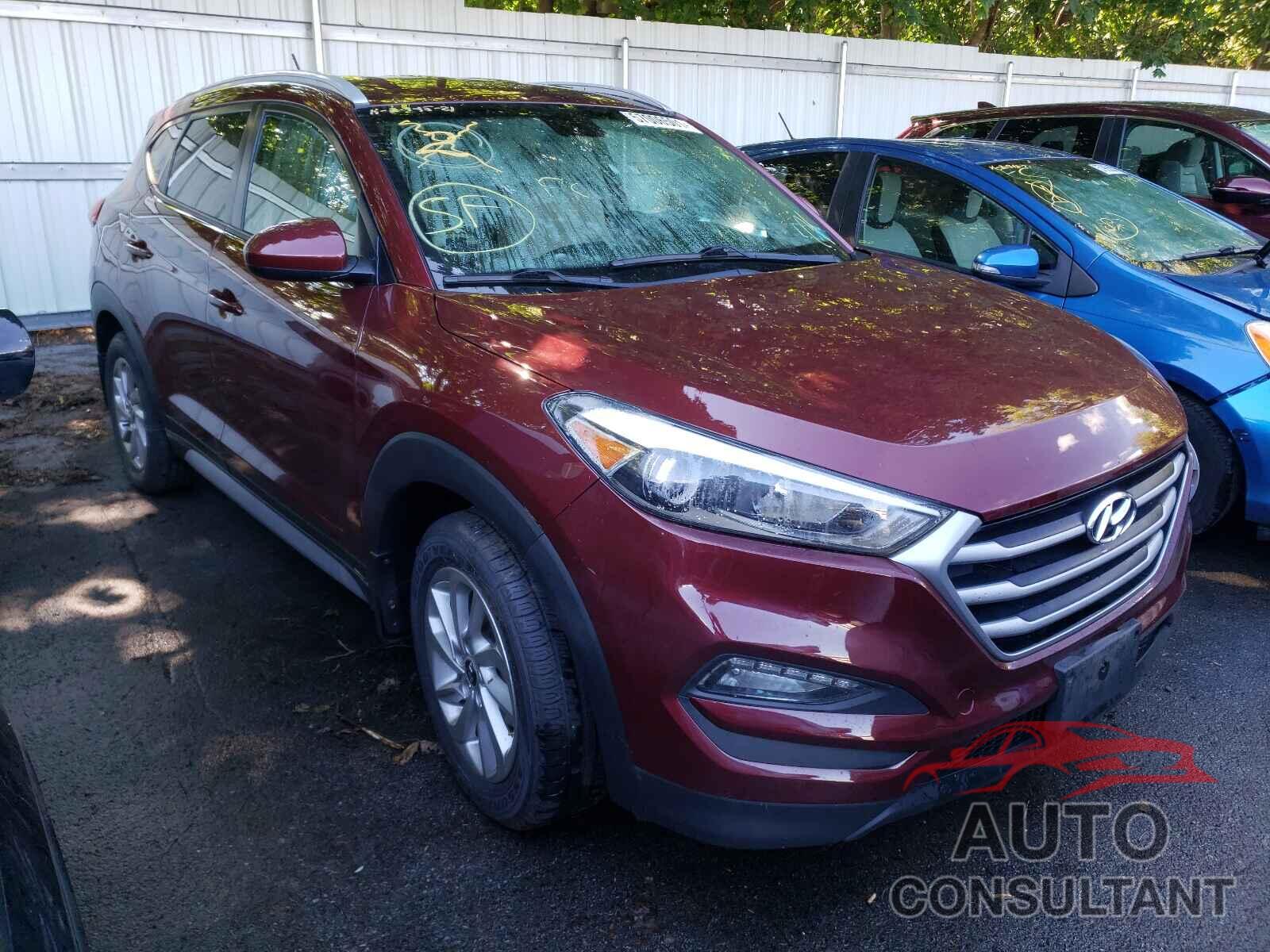 HYUNDAI TUCSON 2017 - KM8J3CA46HU481628