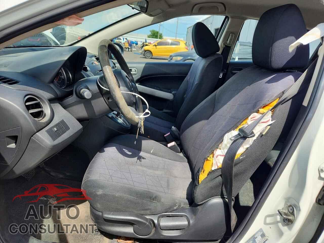 MAZDA 2 2014 - JM1DE1KZXE0182379