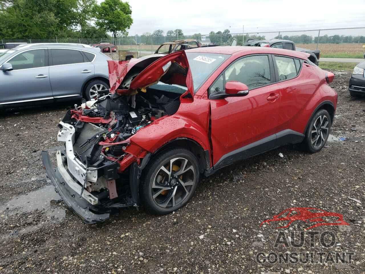 TOYOTA C-HR 2021 - JTNKHMBX1M1096882