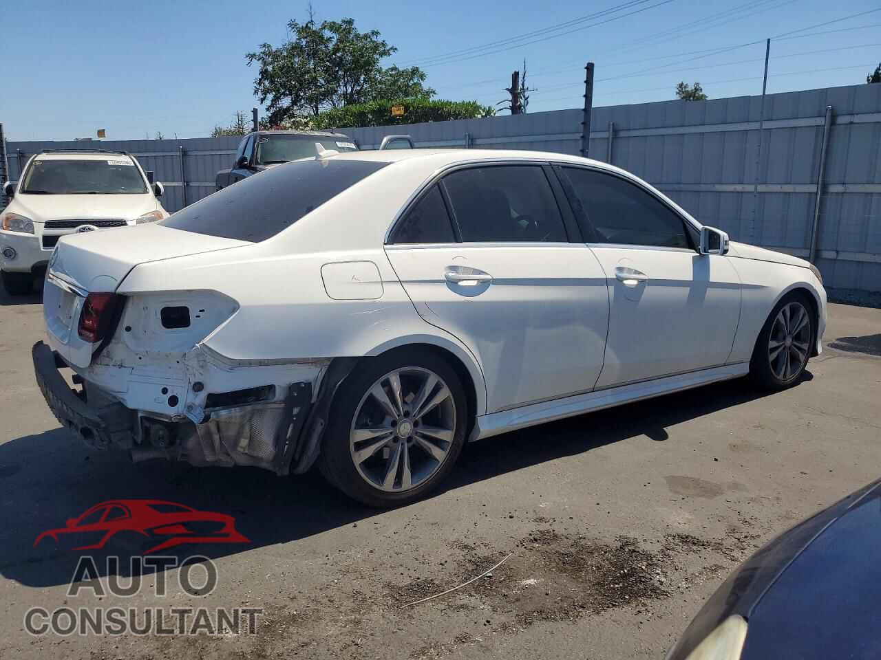 MERCEDES-BENZ E-CLASS 2014 - WDDHF5KB7EA903377