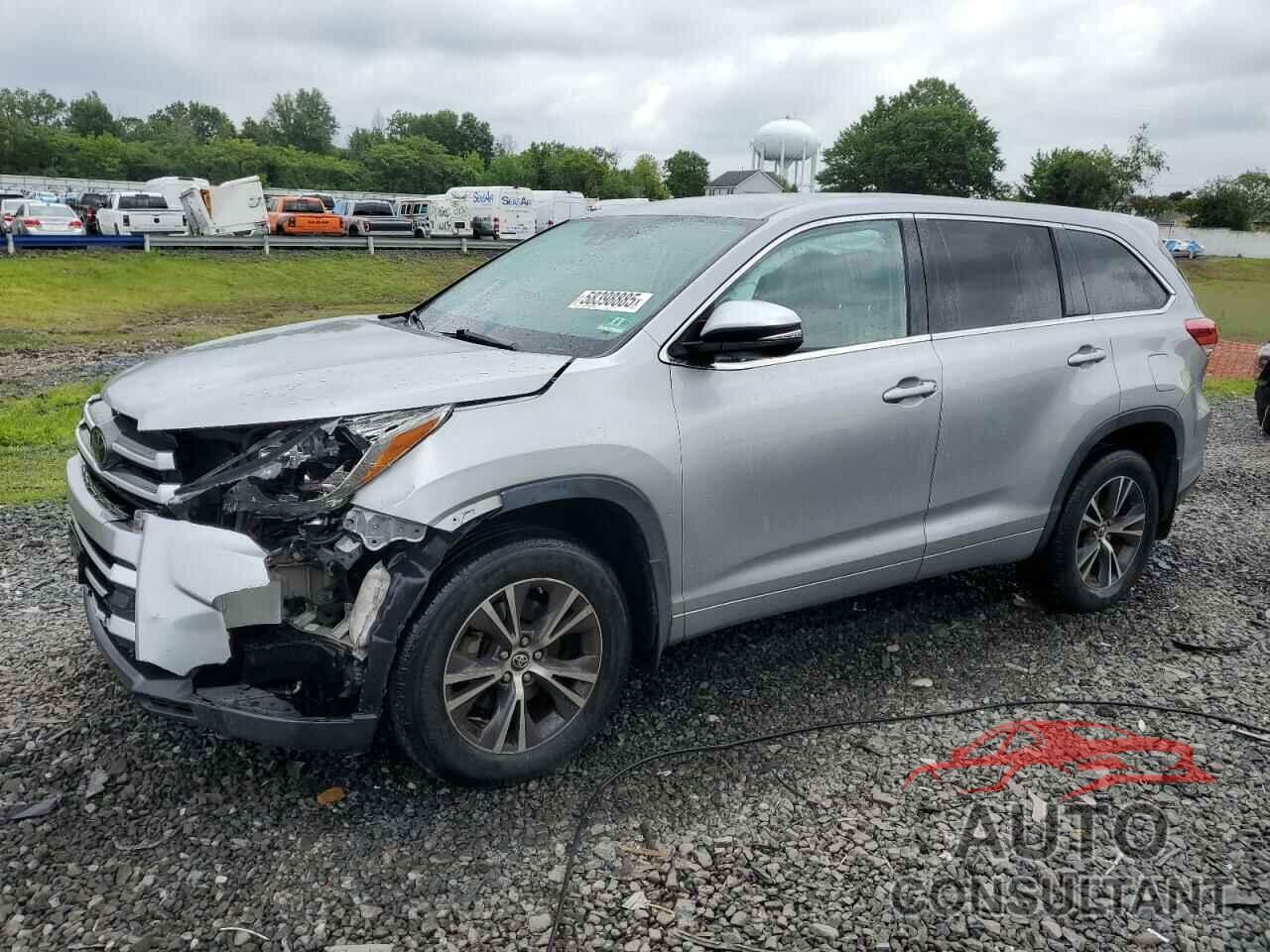 TOYOTA HIGHLANDER 2018 - 5TDBZRFH0JS841346