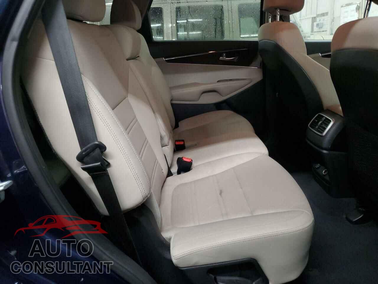 KIA SORENTO 2017 - 5XYPGDA51HG322051