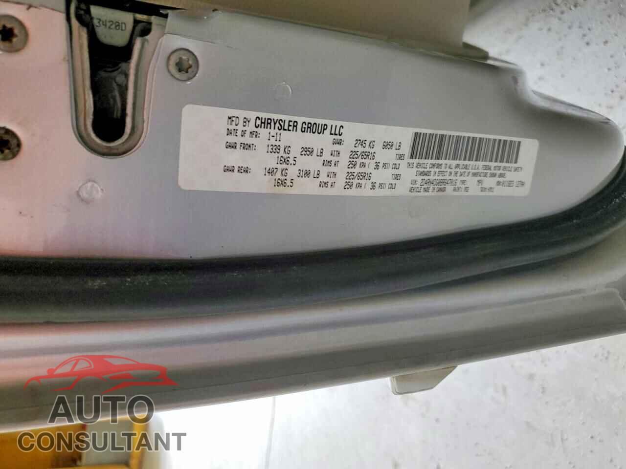 DODGE CARAVAN 2011 - 2D4RN4DG0BR647016