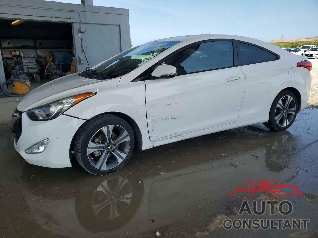HYUNDAI ELANTRA 2013 - KMHDH6AE7DU019484