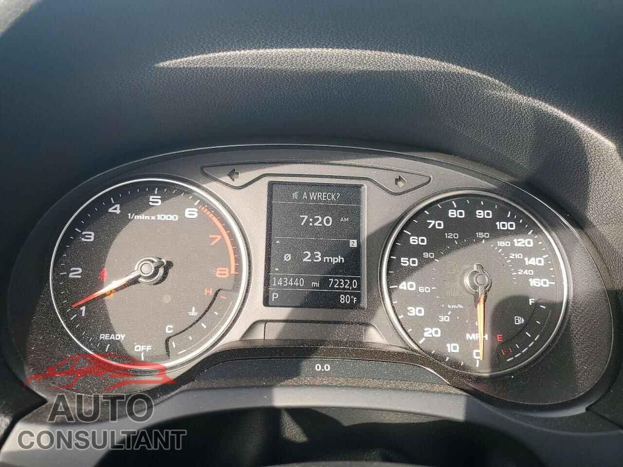 AUDI A3 2017 - WAUB8GFF2H1016435