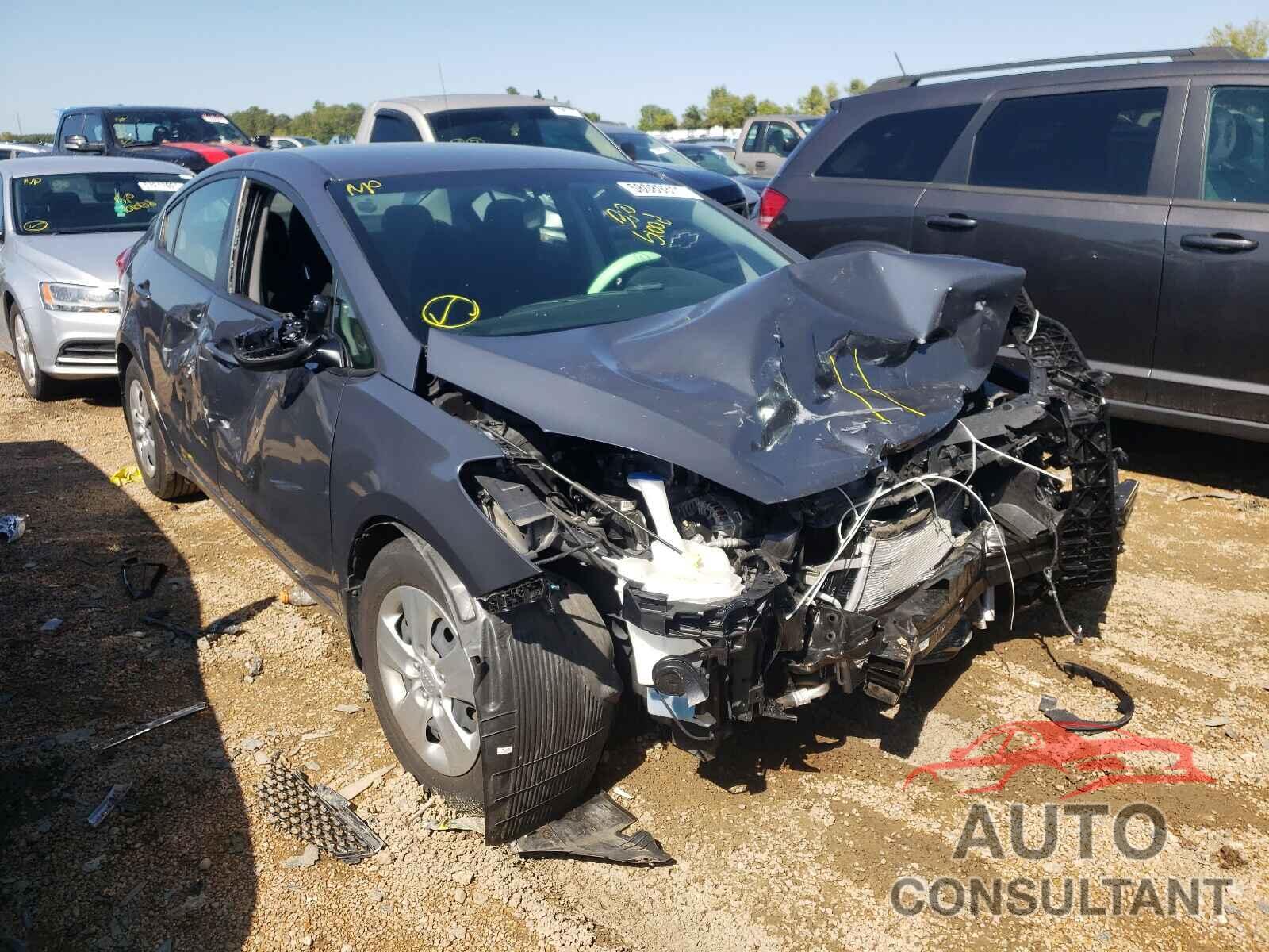 KIA FORTE 2016 - KNAFK4A62G5611334