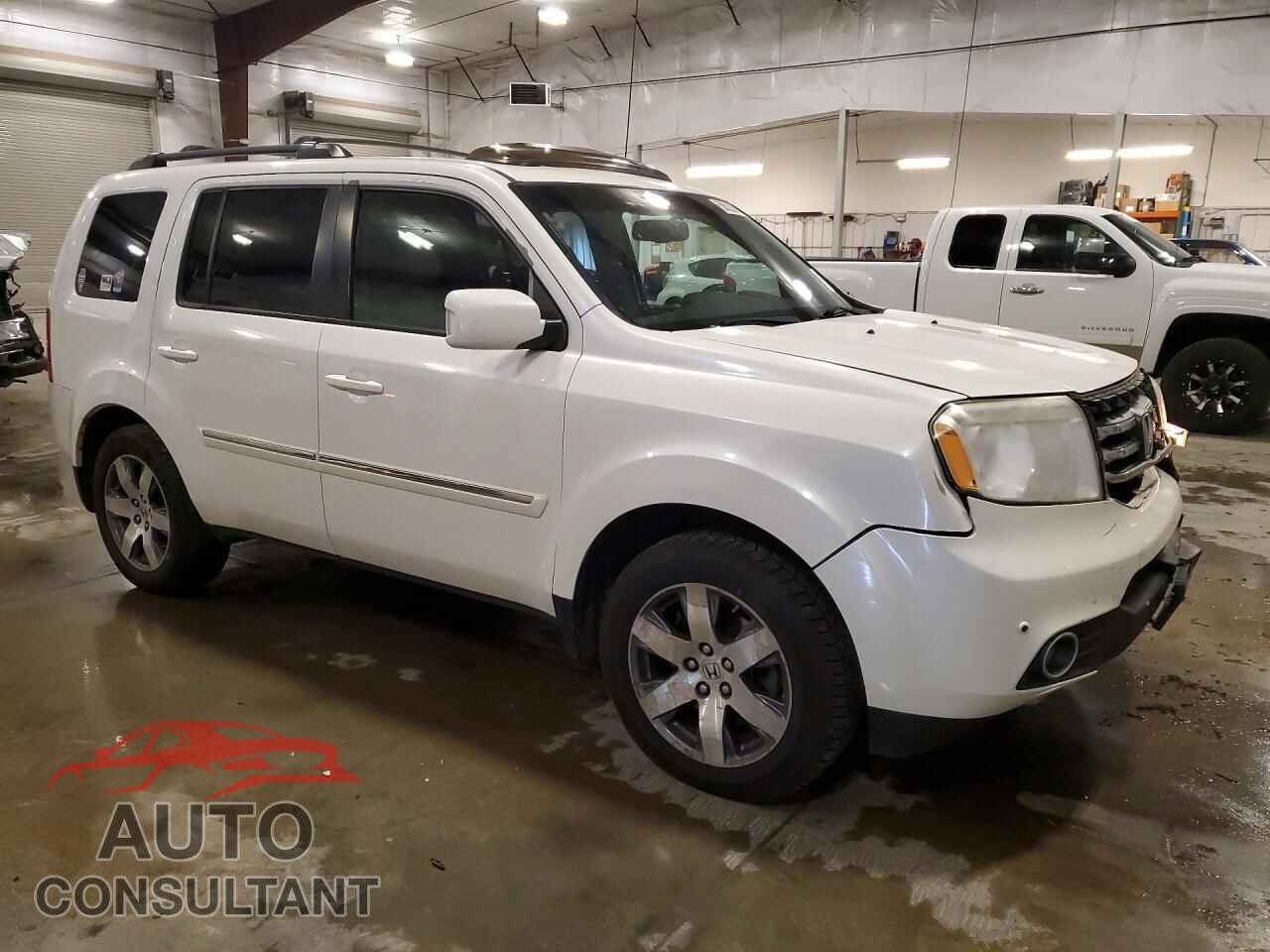 HONDA PILOT 2013 - 5FNYF4H90DB067989