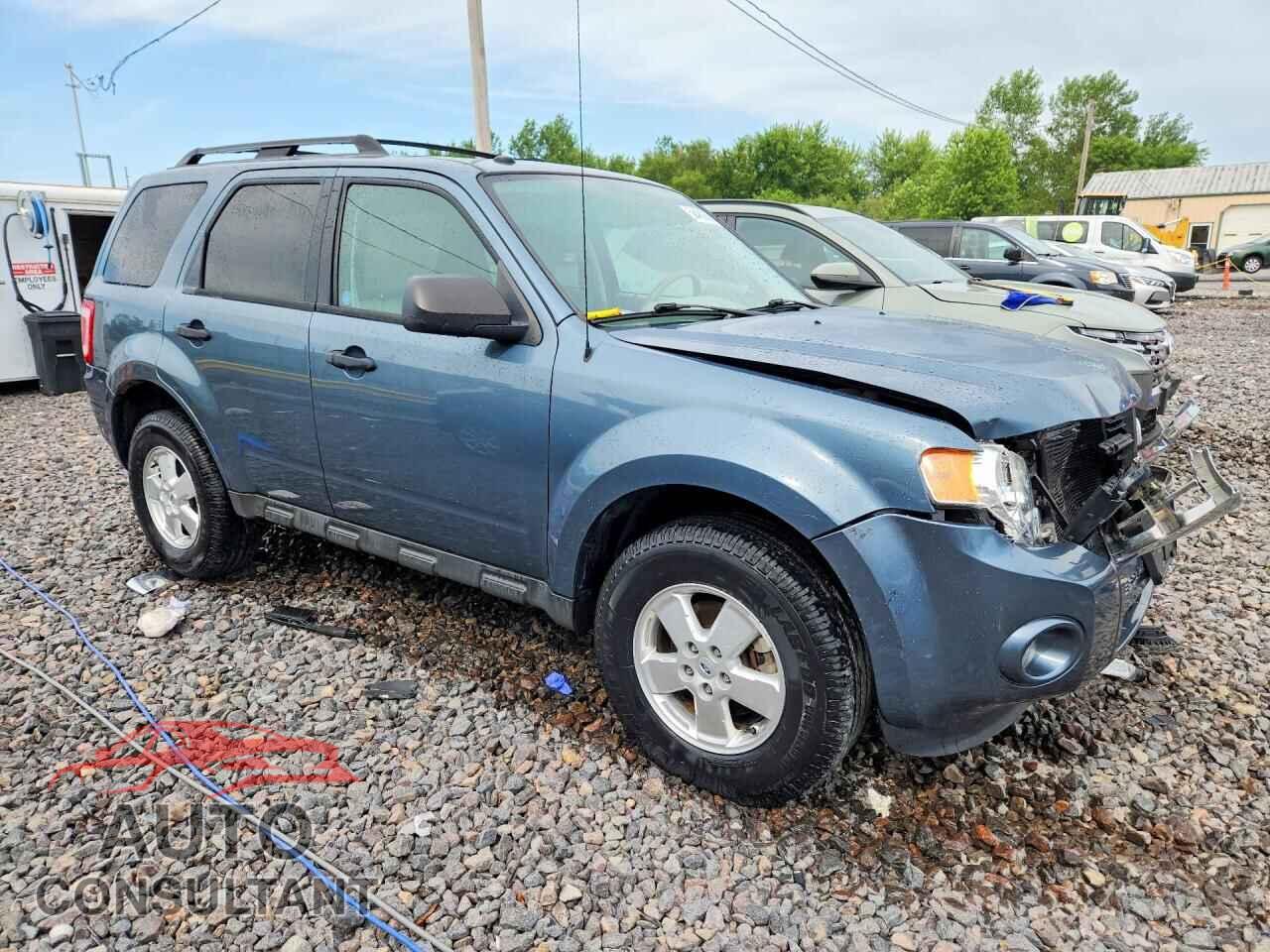 FORD ESCAPE 2011 - 1FMCU0D70BKB20568