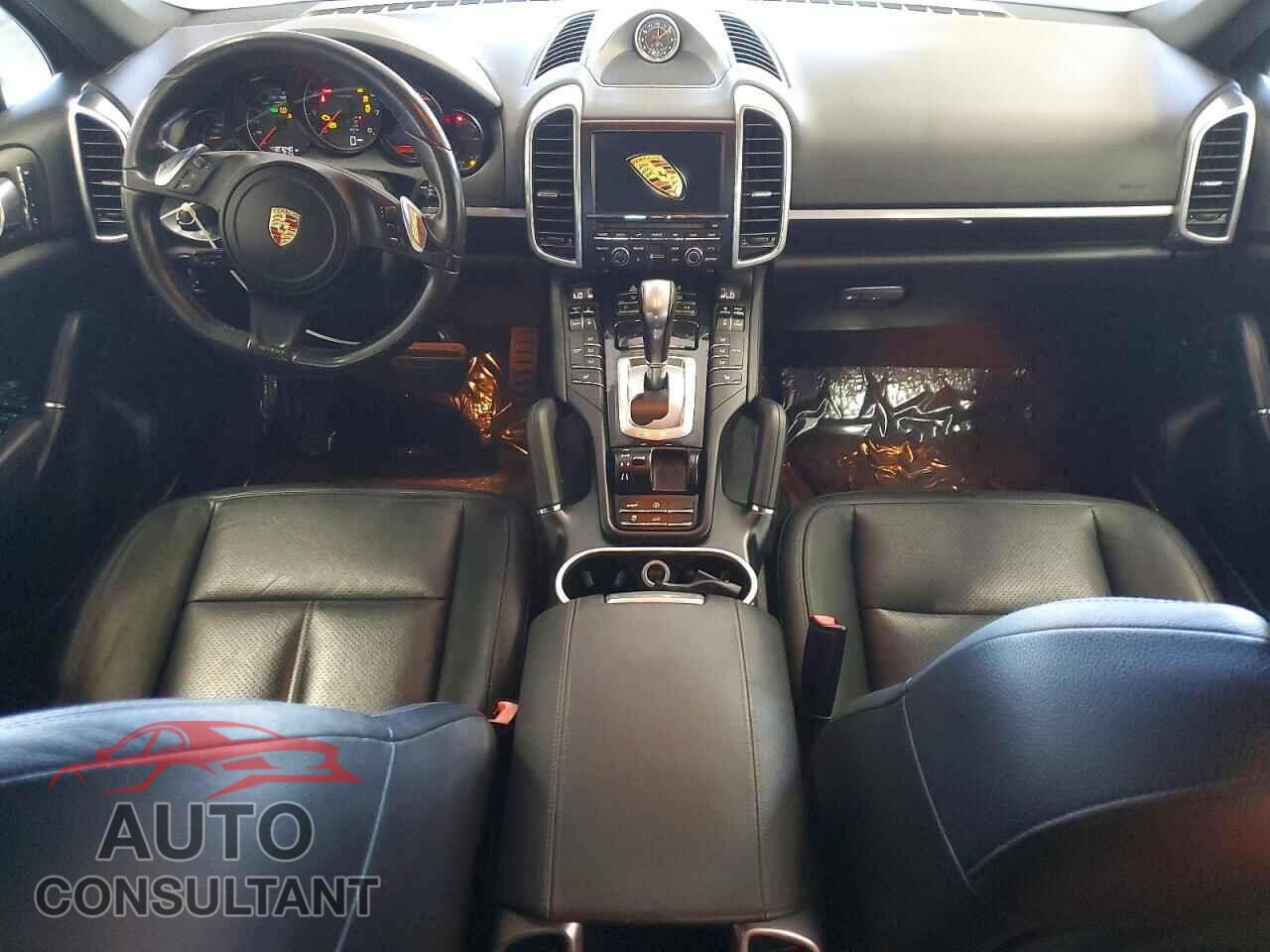 PORSCHE CAYENNE 2013 - WP1AA2A28DLA09822