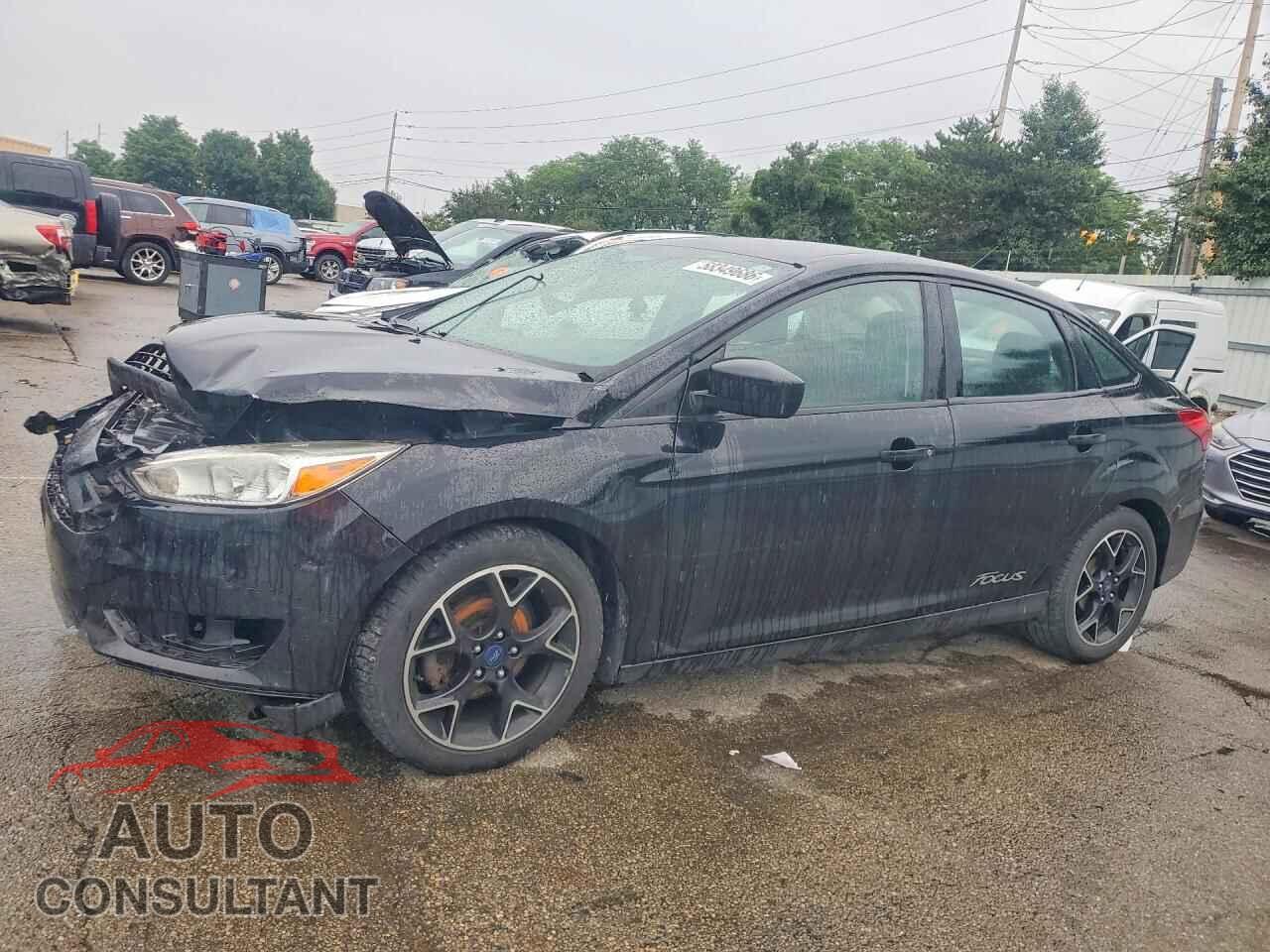 FORD FOCUS 2017 - 1FADP3E22HL327637