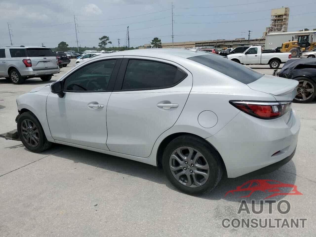 TOYOTA YARIS 2019 - 3MYDLBYV9KY517991
