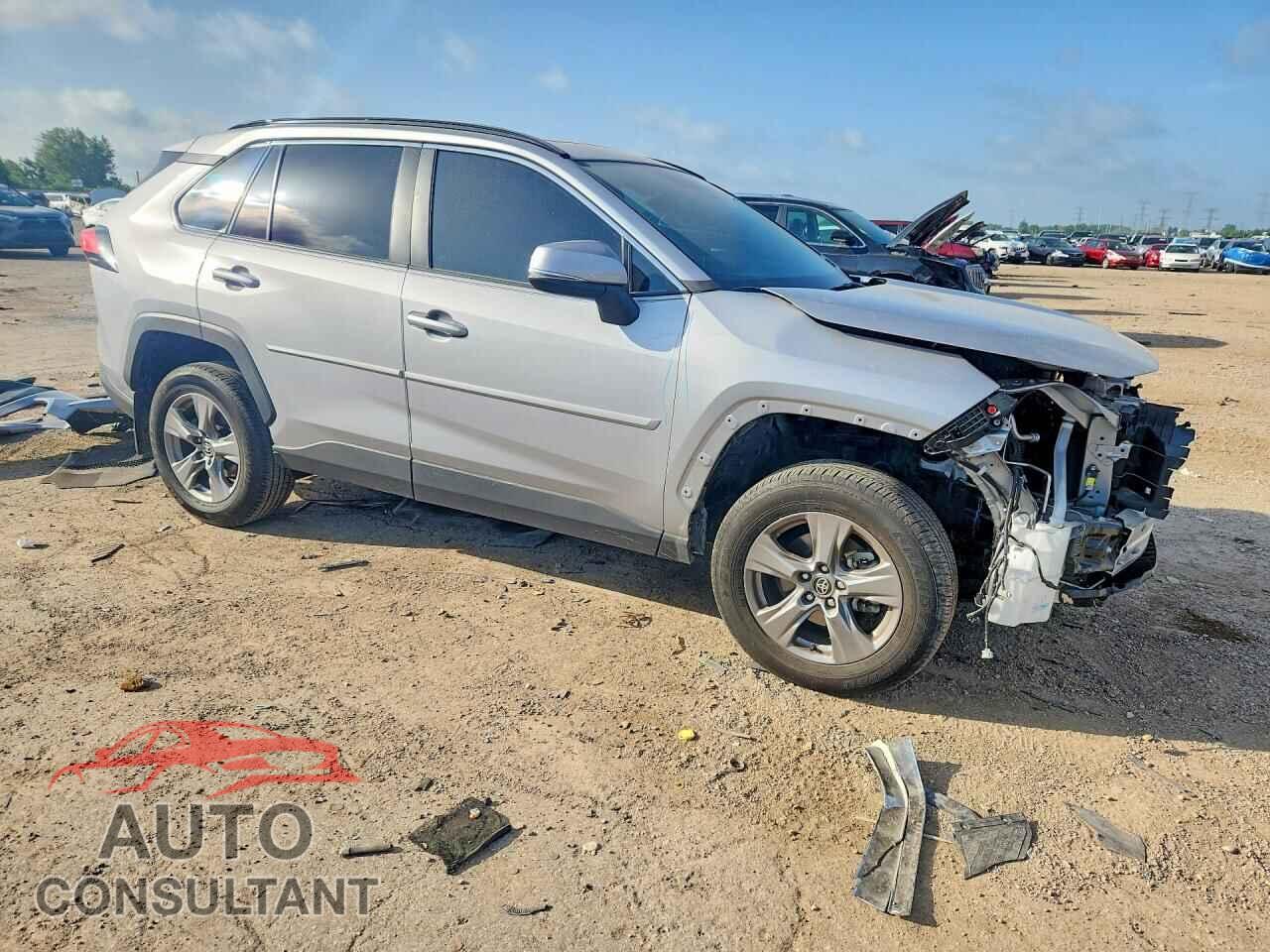 TOYOTA RAV4 2024 - 2T3P1RFV2RC410084