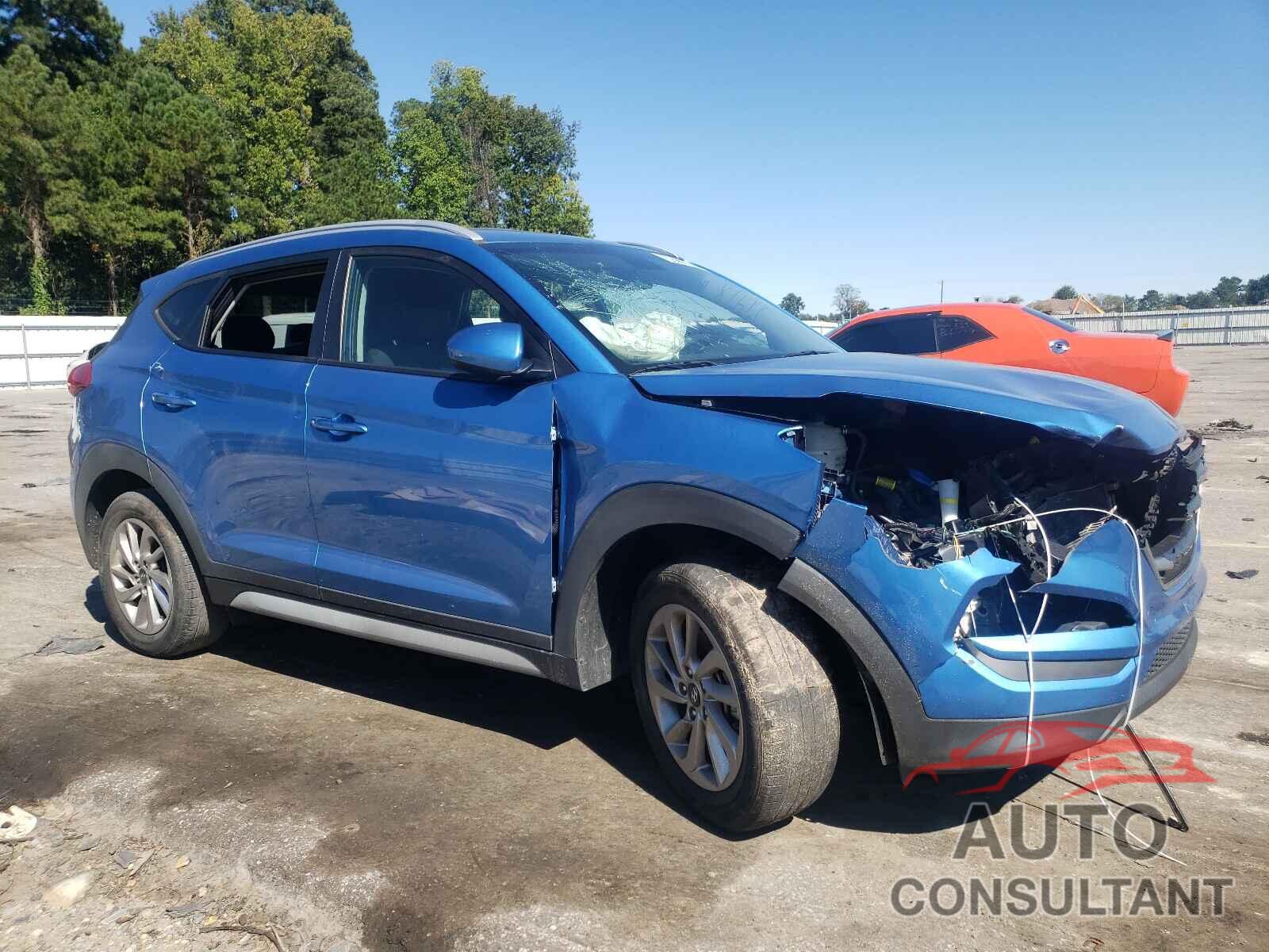 HYUNDAI TUCSON 2018 - KM8J33A49JU690206