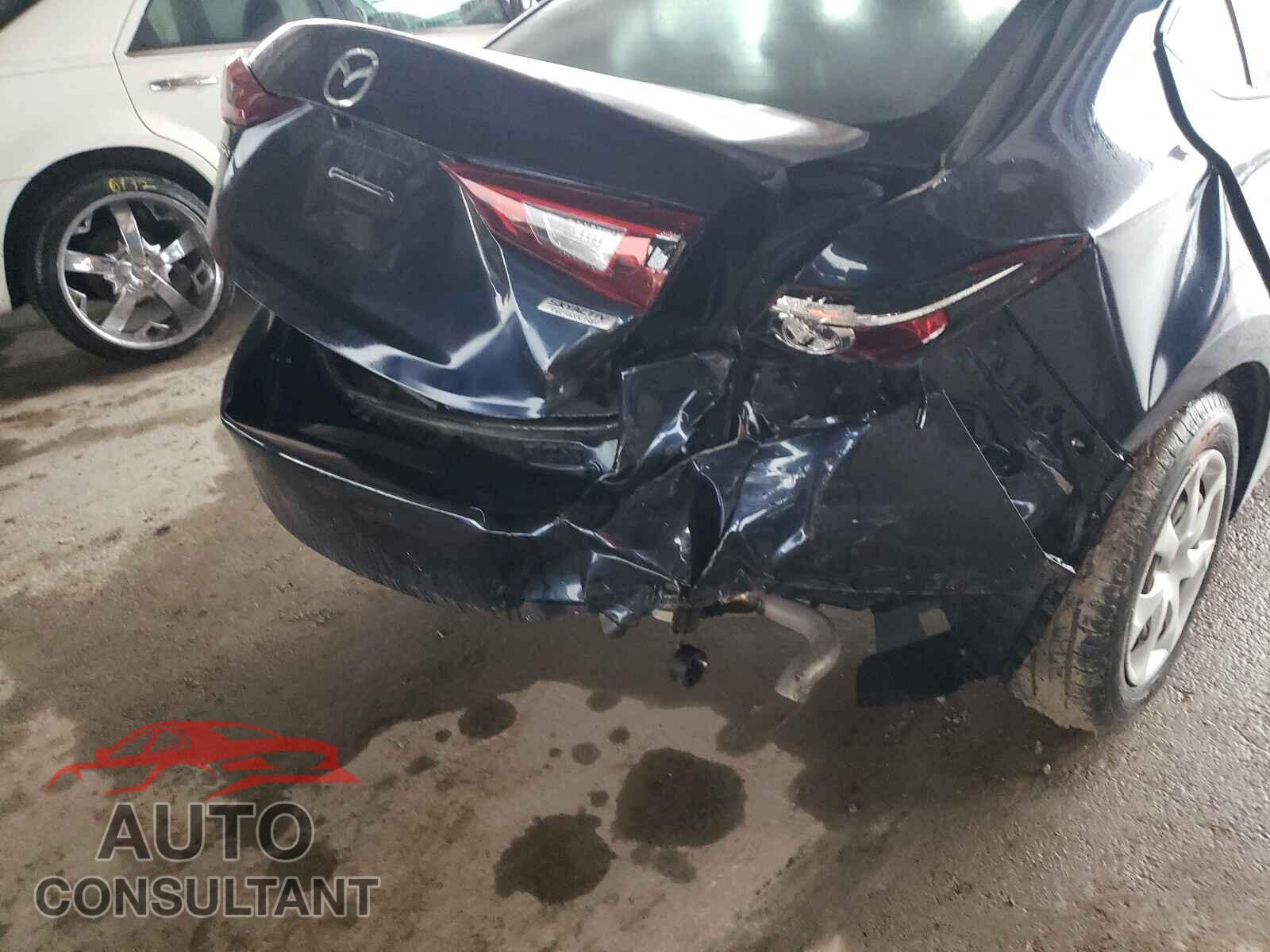 MAZDA 3 2017 - 3MZBN1U75HM138047
