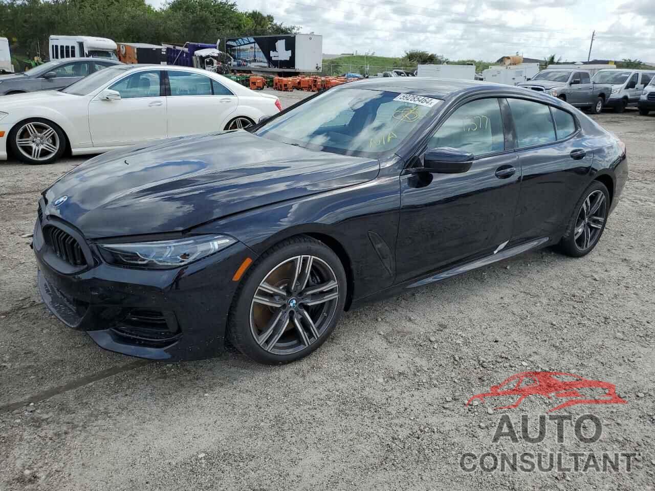 BMW 8 SERIES 2023 - WBAGV2C00PCM91926