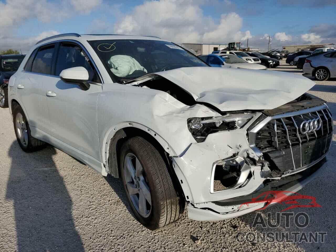 AUDI Q3 2022 - WA1AUCF30N1003049