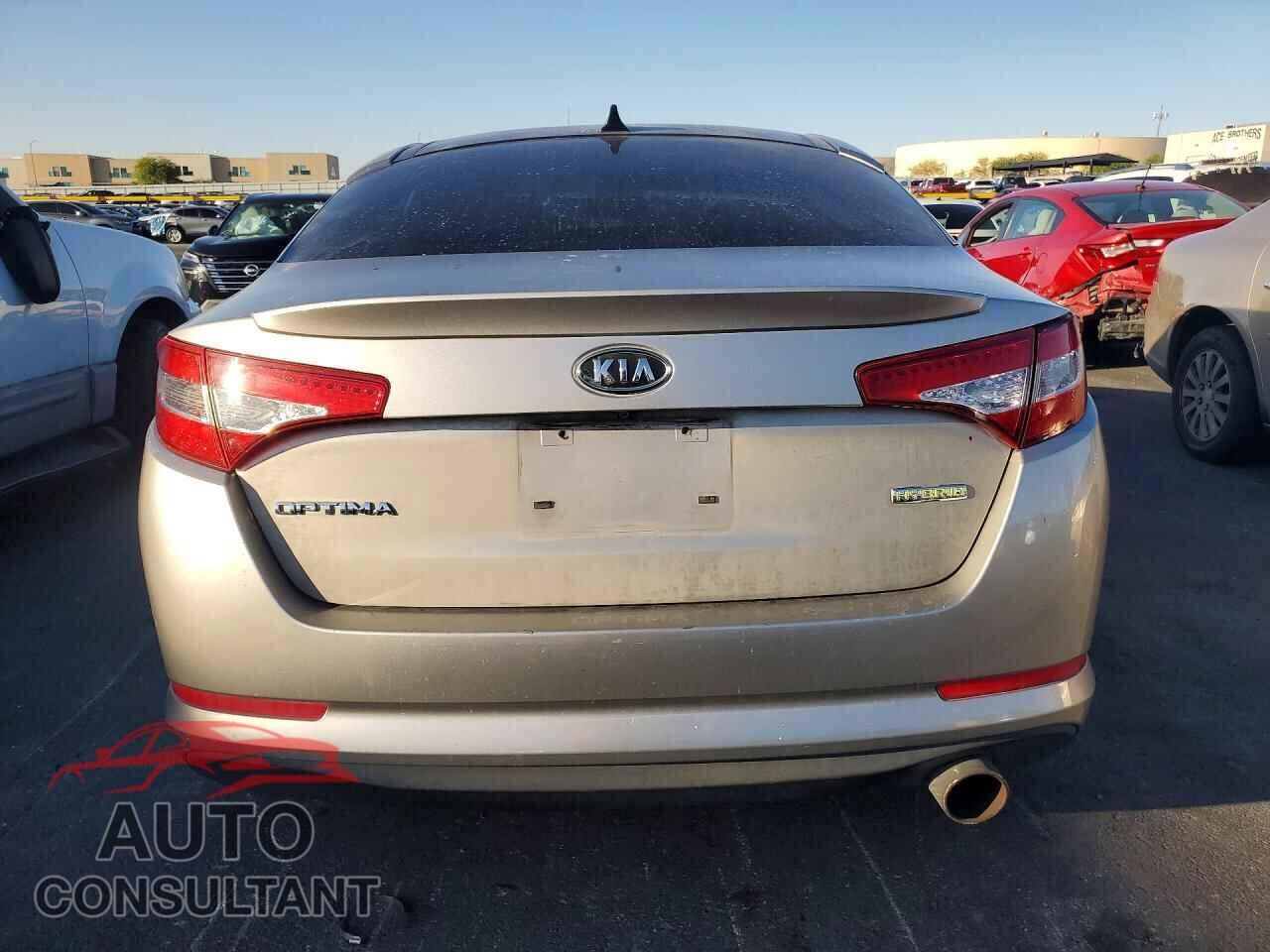 KIA OPTIMA 2011 - KNAGM4AD7B5000348