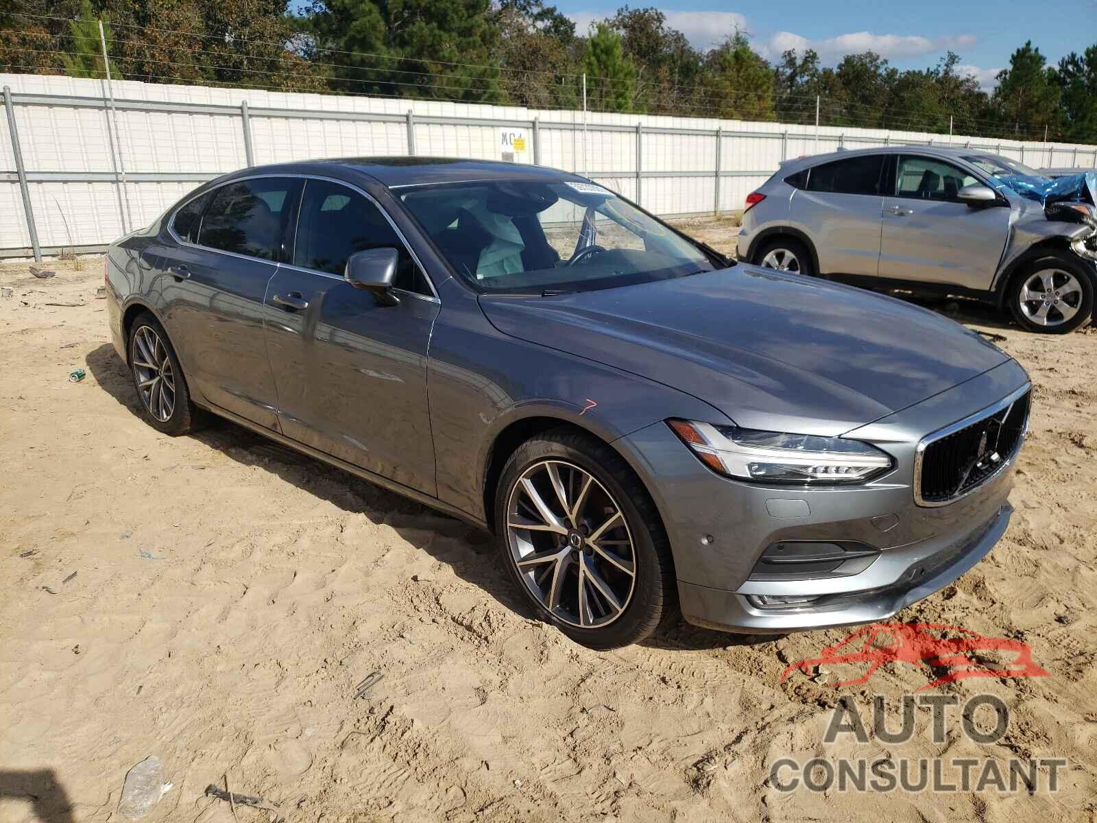 VOLVO S90 2018 - LVY982AK1JP004880