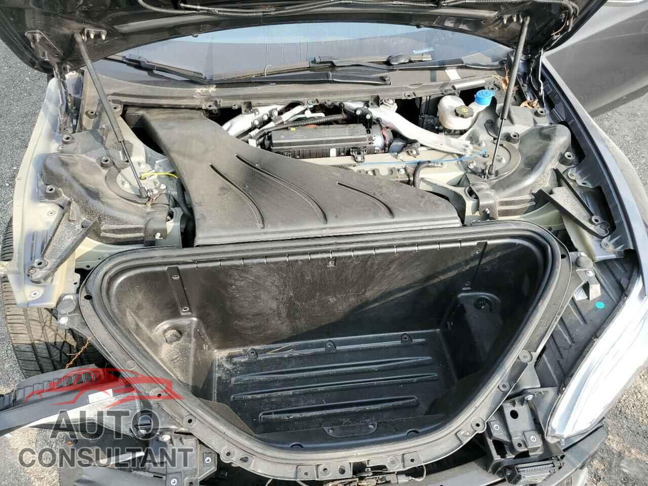 TESLA MODEL S 2018 - 5YJSA1E20JF283959