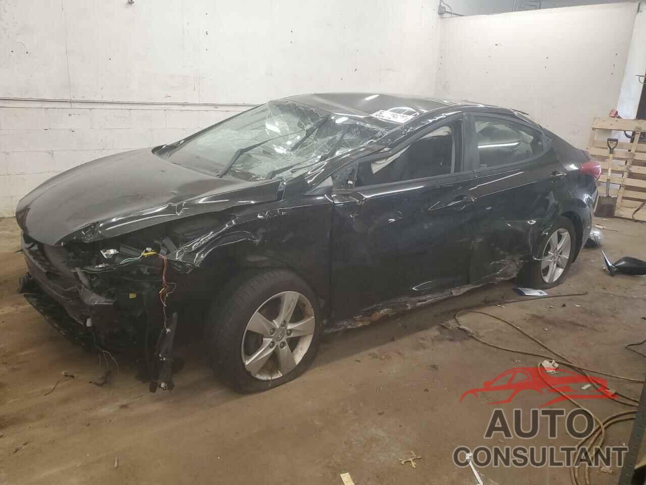 HYUNDAI ELANTRA 2013 - 5NPDH4AE7DH179500
