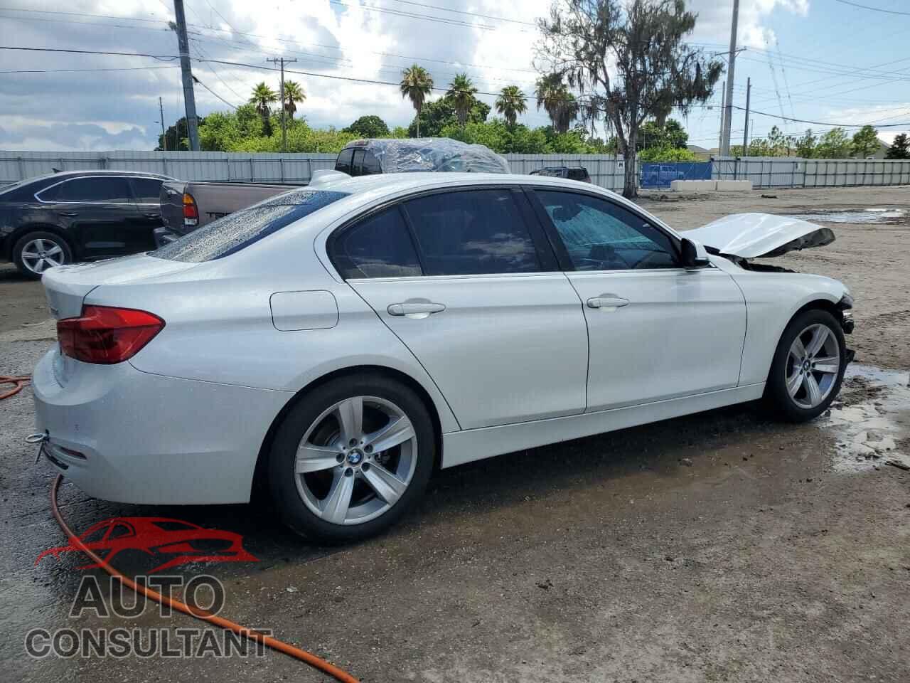 BMW 3 SERIES 2017 - WBA8B9C57HK884881