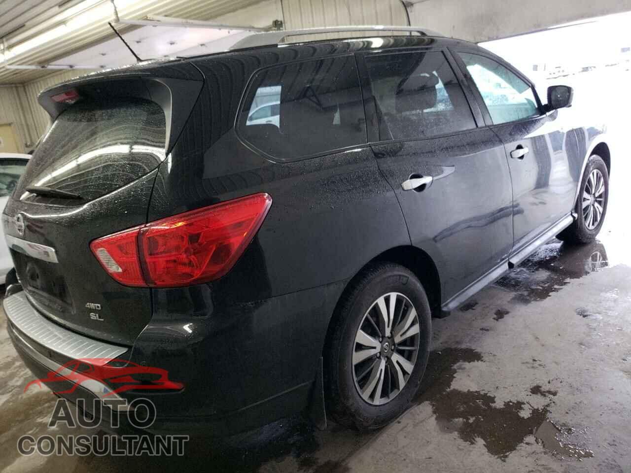 NISSAN PATHFINDER 2017 - 5N1DR2MM7HC651891