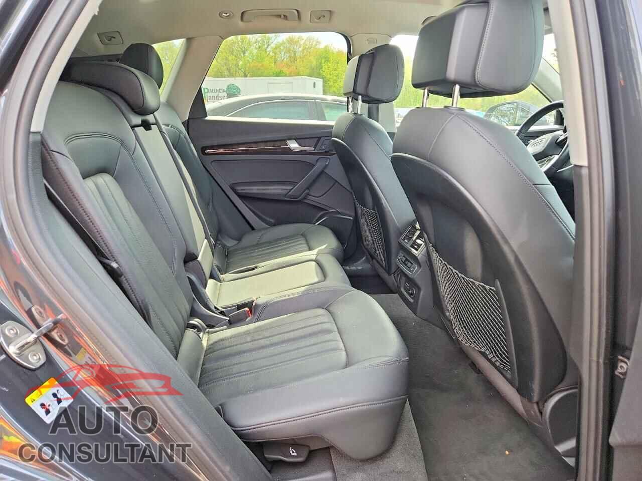 AUDI Q5 2020 - WA1BNAFY7L2018687