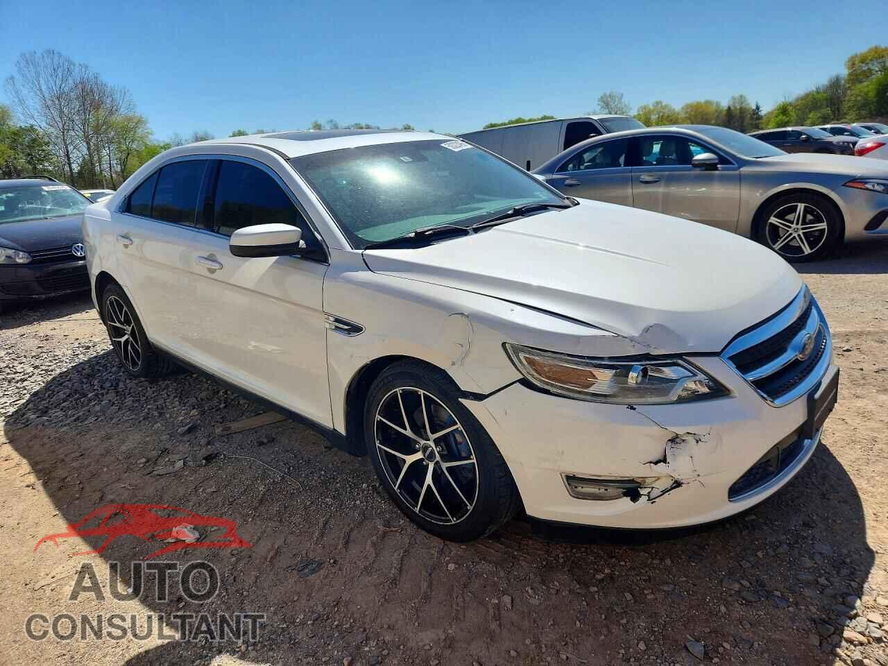 FORD TAURUS 2010 - 1FAHP2KT0AG138556