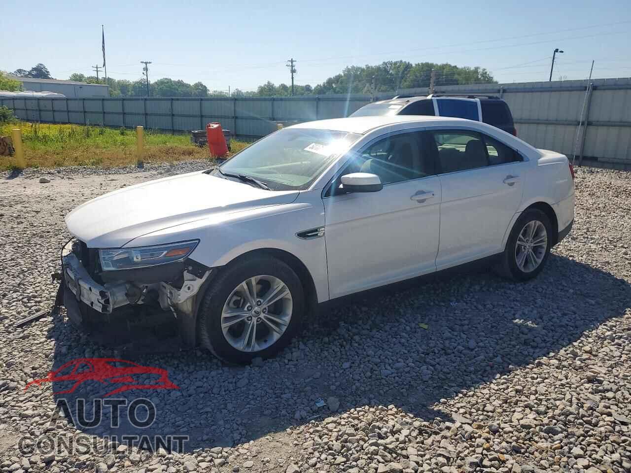 FORD TAURUS 2013 - 1FAHP2E89DG192157