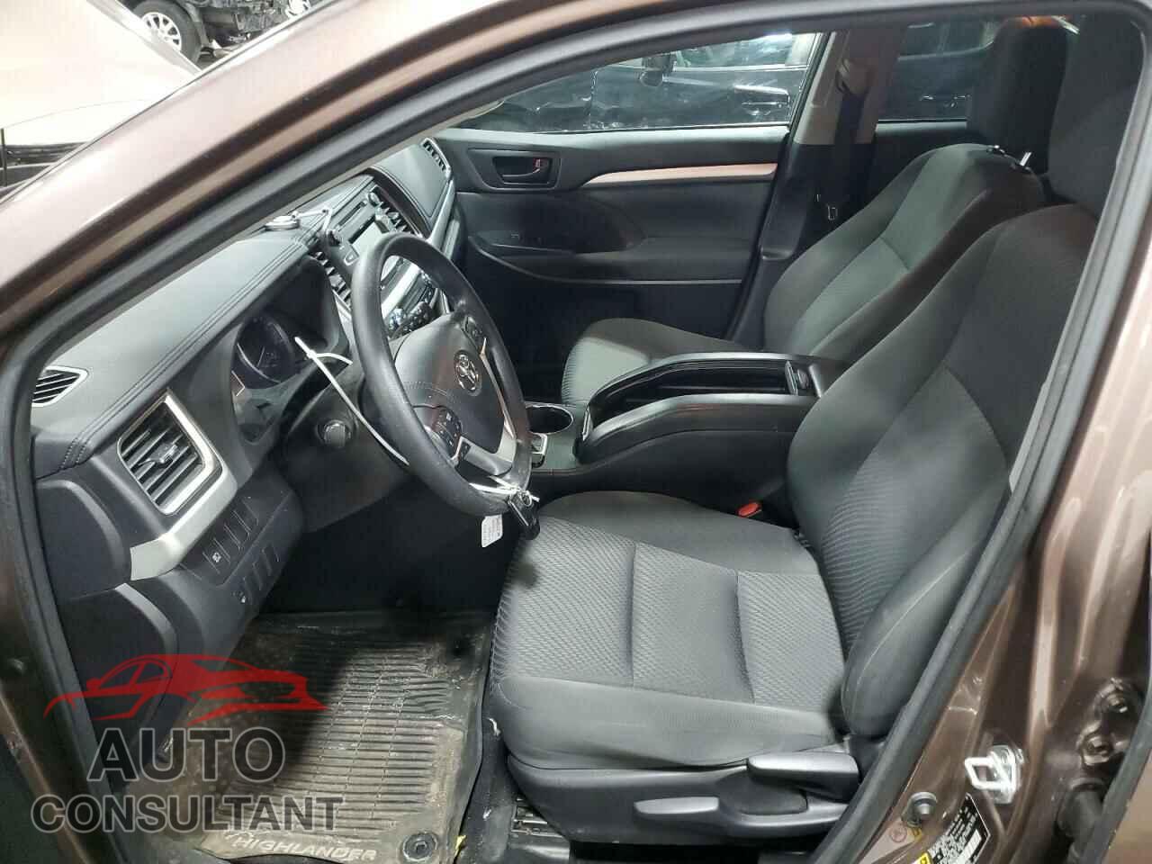 TOYOTA HIGHLANDER 2017 - 5TDBGRFHXHS034879