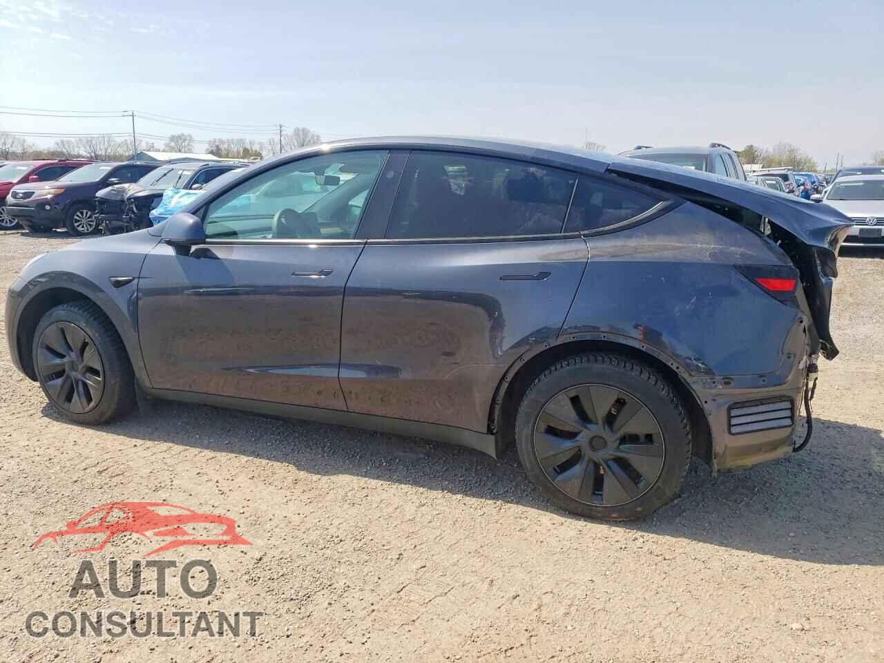 TESLA MODEL Y 2024 - LRWYGDFDXRC673225