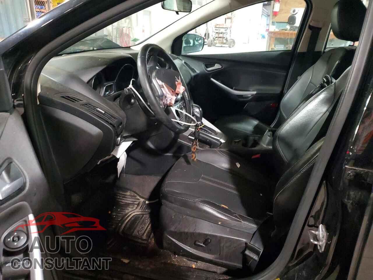 FORD FOCUS 2014 - 1FADP3F29EL369877