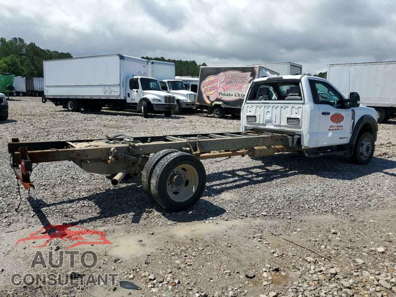 FORD F550 2023 - 1FDUF5HTXPEC58840