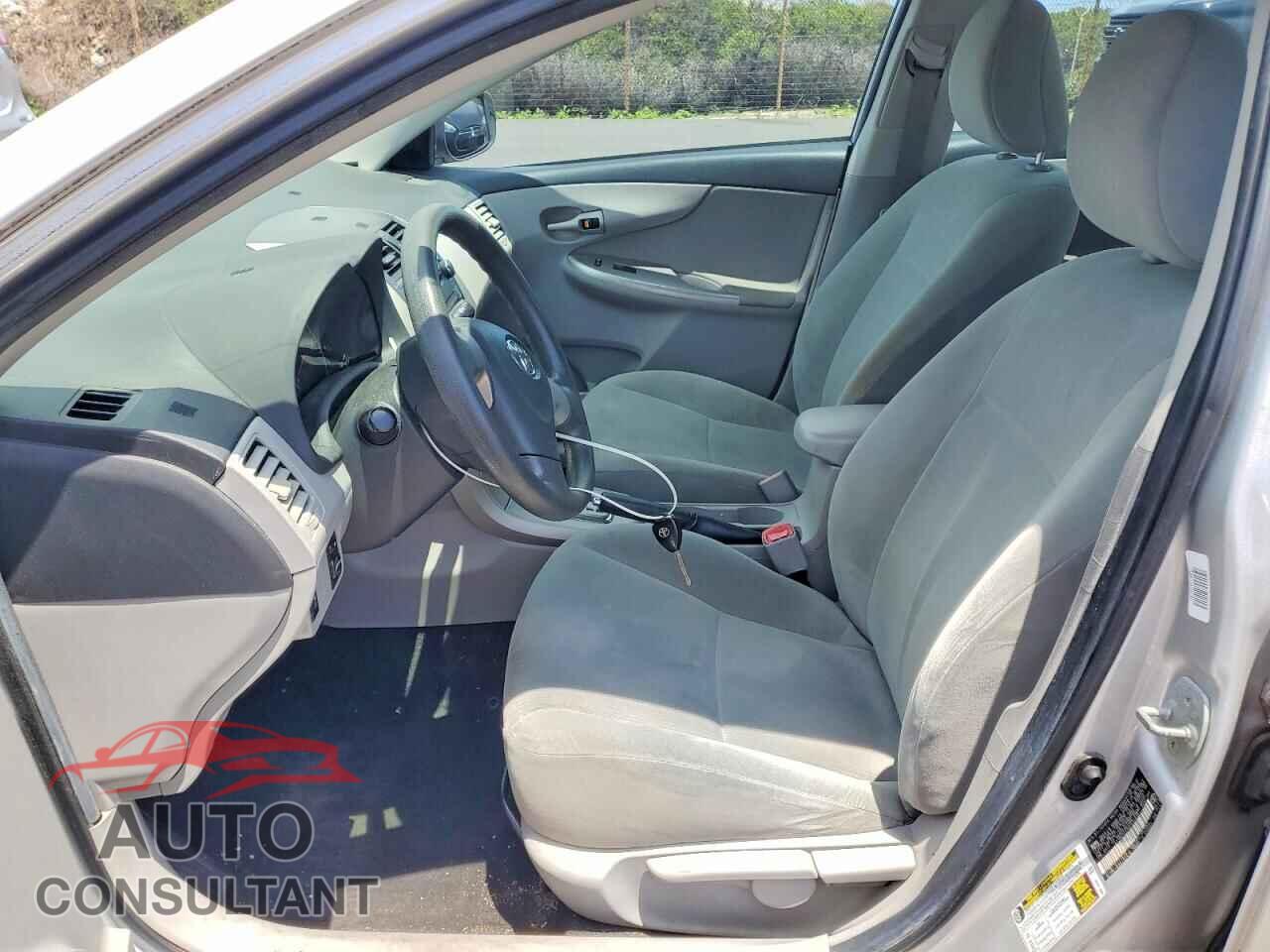 TOYOTA COROLLA 2011 - 2T1BU4EE9BC537810