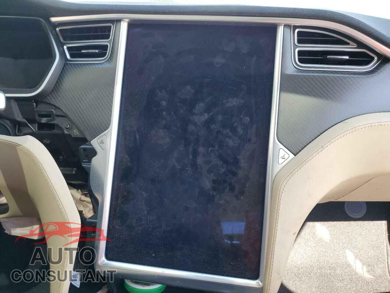 TESLA MODEL S 2017 - 5YJSA1E21HF186621