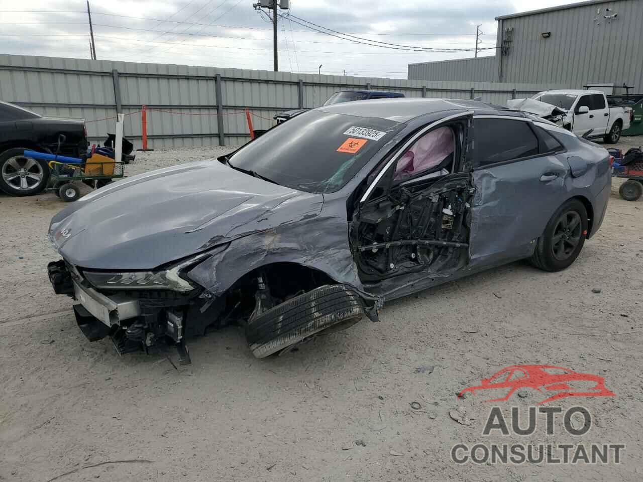 KIA K5 2022 - 5XXG24J25NG115229