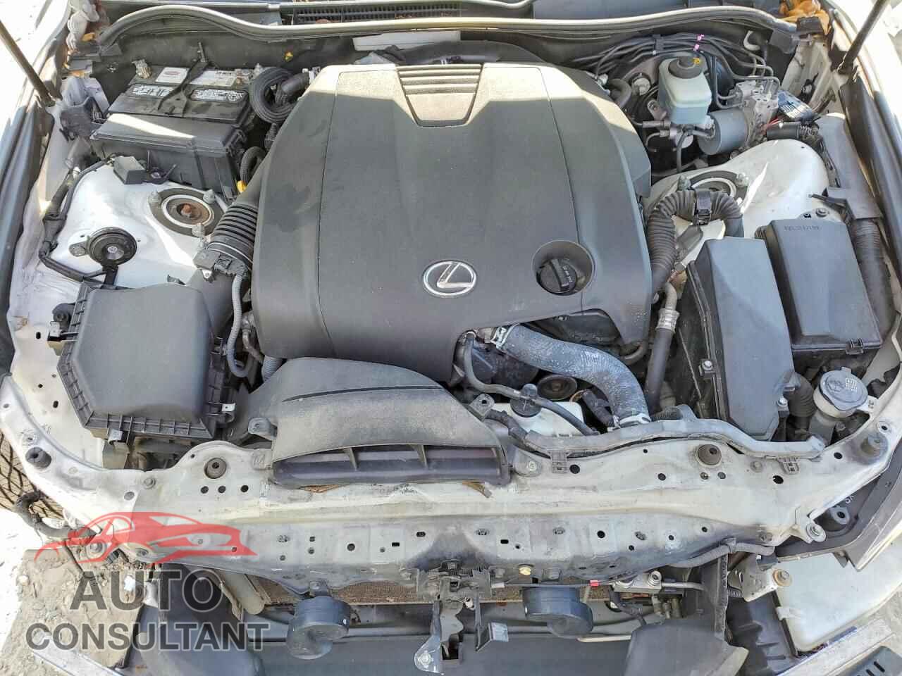 LEXUS IS 2015 - JTHBF1D29F5052553
