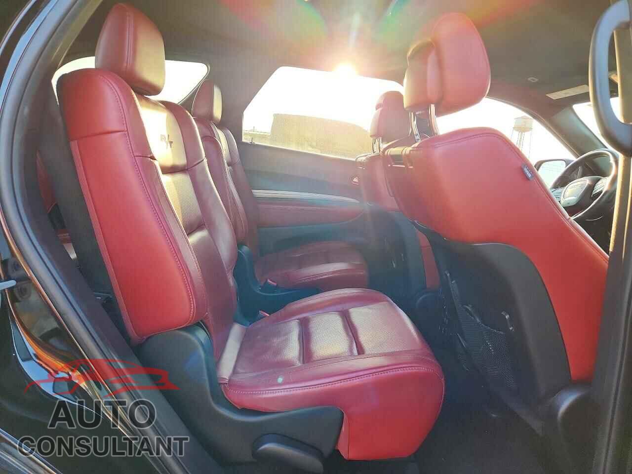 DODGE DURANGO 2018 - 1C4SDJCT7JC444548