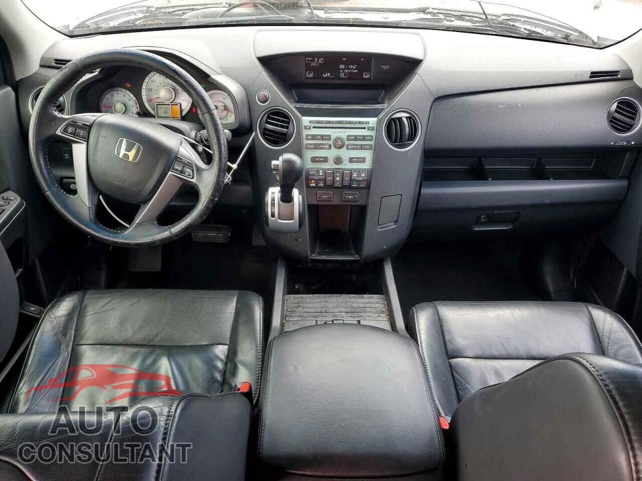 HONDA PILOT 2011 - 5FNYF3H58BB057599