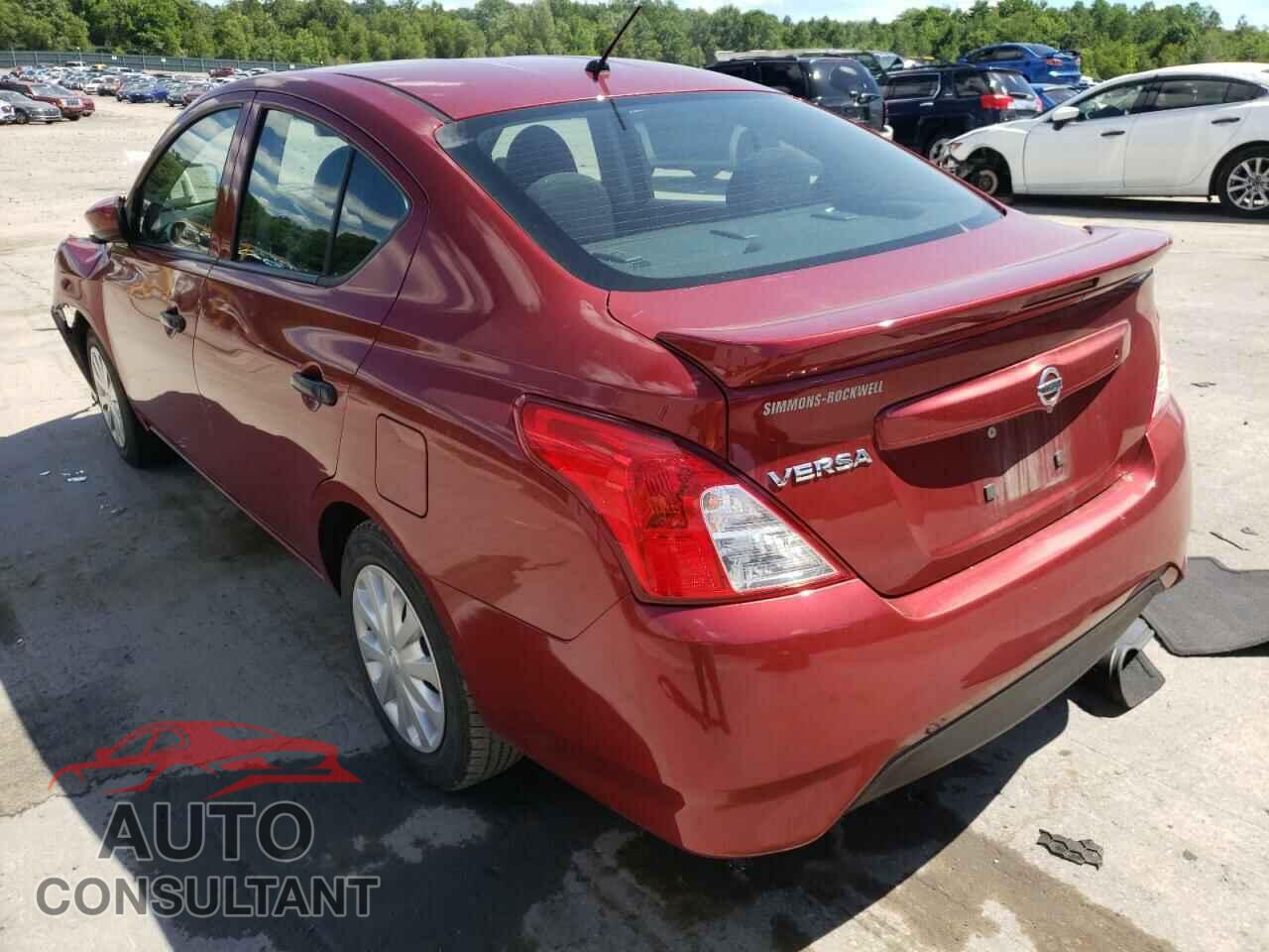 NISSAN VERSA 2017 - 3N1CN7AP3HL873388