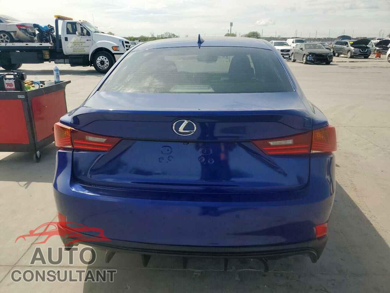 LEXUS IS 2018 - JTHBA1D27J5083680