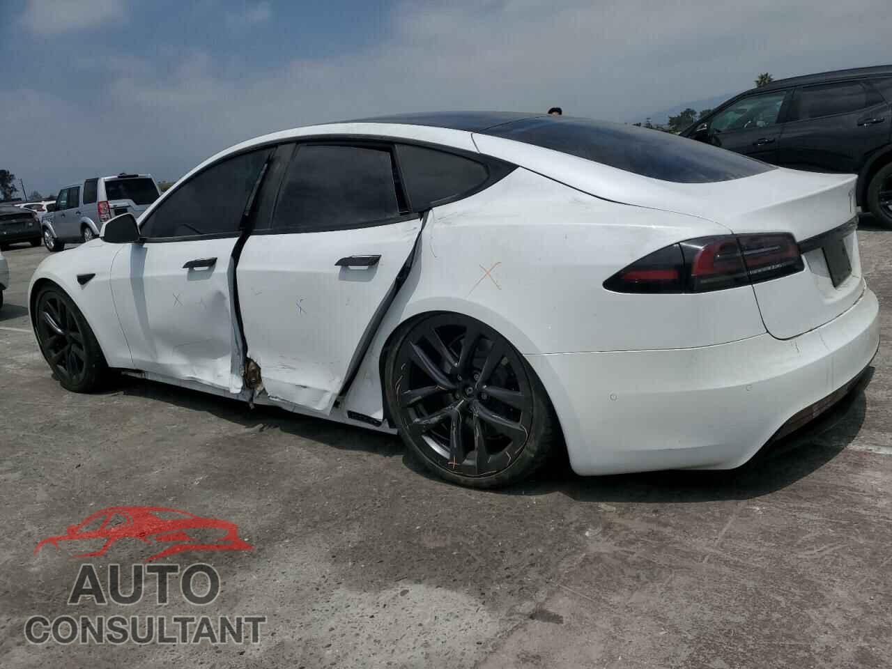 TESLA MODEL S 2022 - 5YJSA1E53NF484027