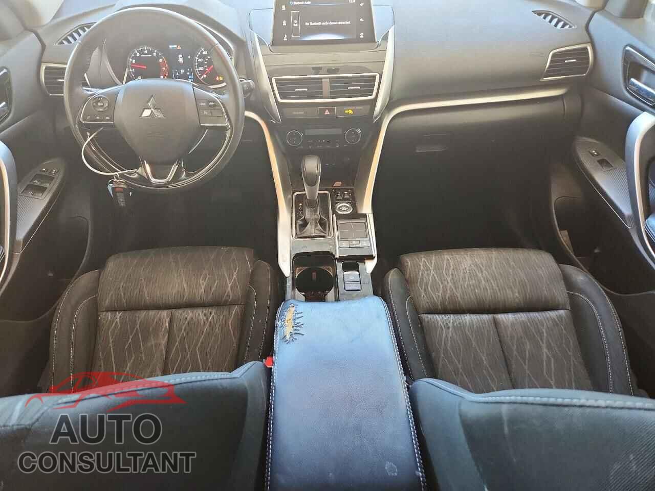 MITSUBISHI ECLIPSE 2018 - JA4AT5AA1JZ037940
