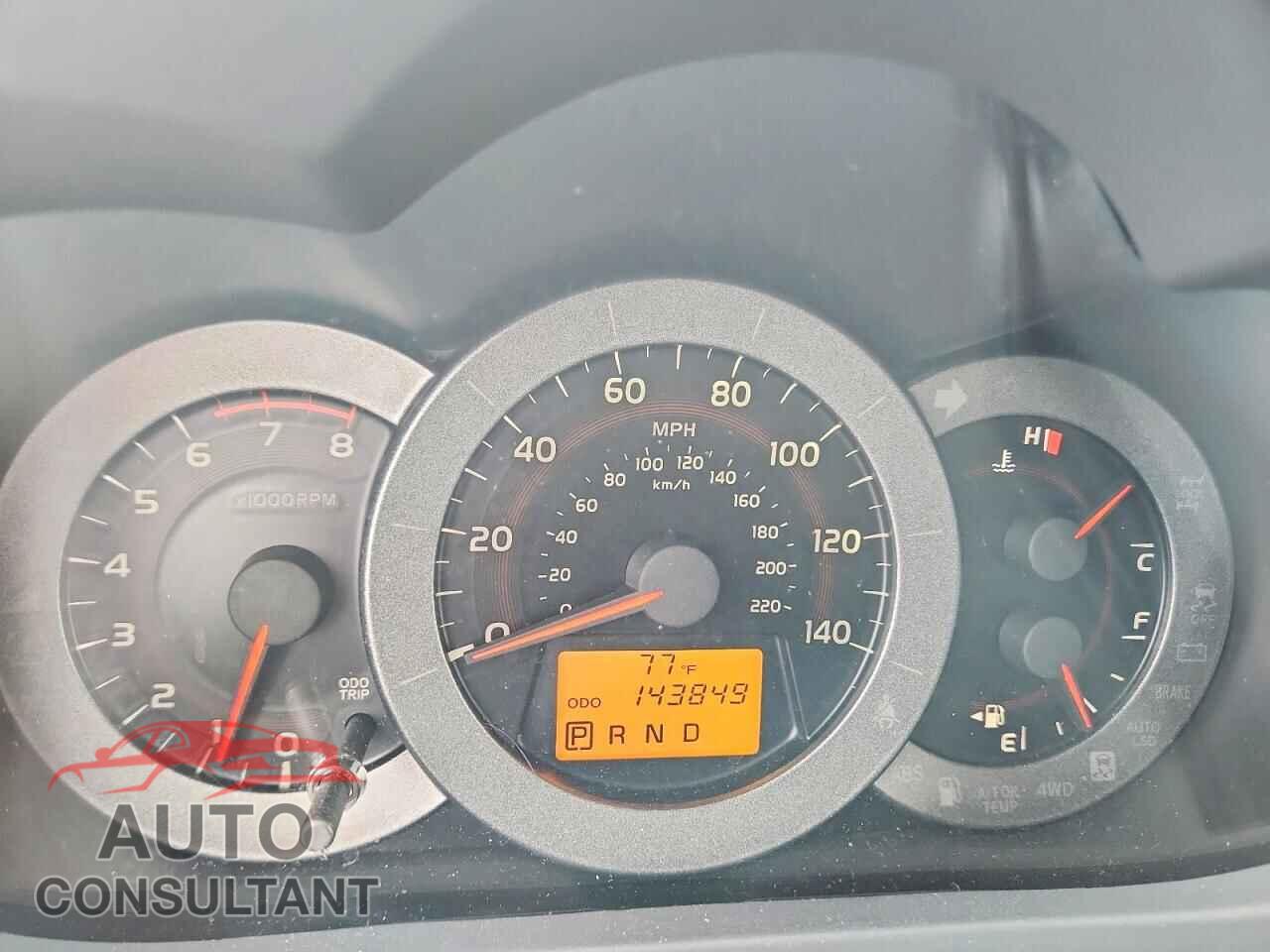 TOYOTA RAV4 BASE 2012 - JTMBF4DV7CD043476