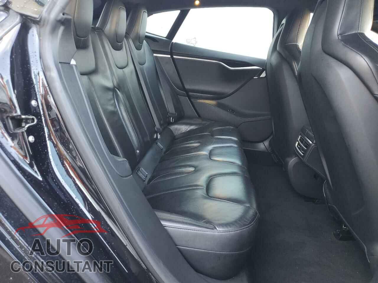 TESLA MODEL S 2015 - 5YJSA1S29FF084680