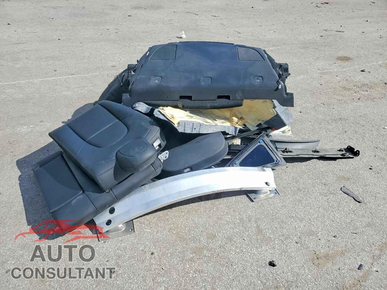 TESLA MODEL 3 2021 - 5YJ3E1EC9MF850109